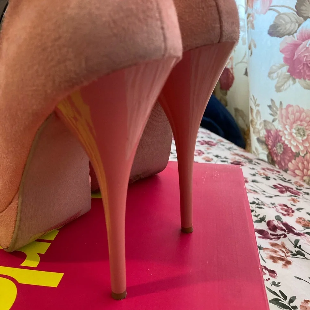 2 for 1 👠👠 Heals Bundle - Picture 10 of 16